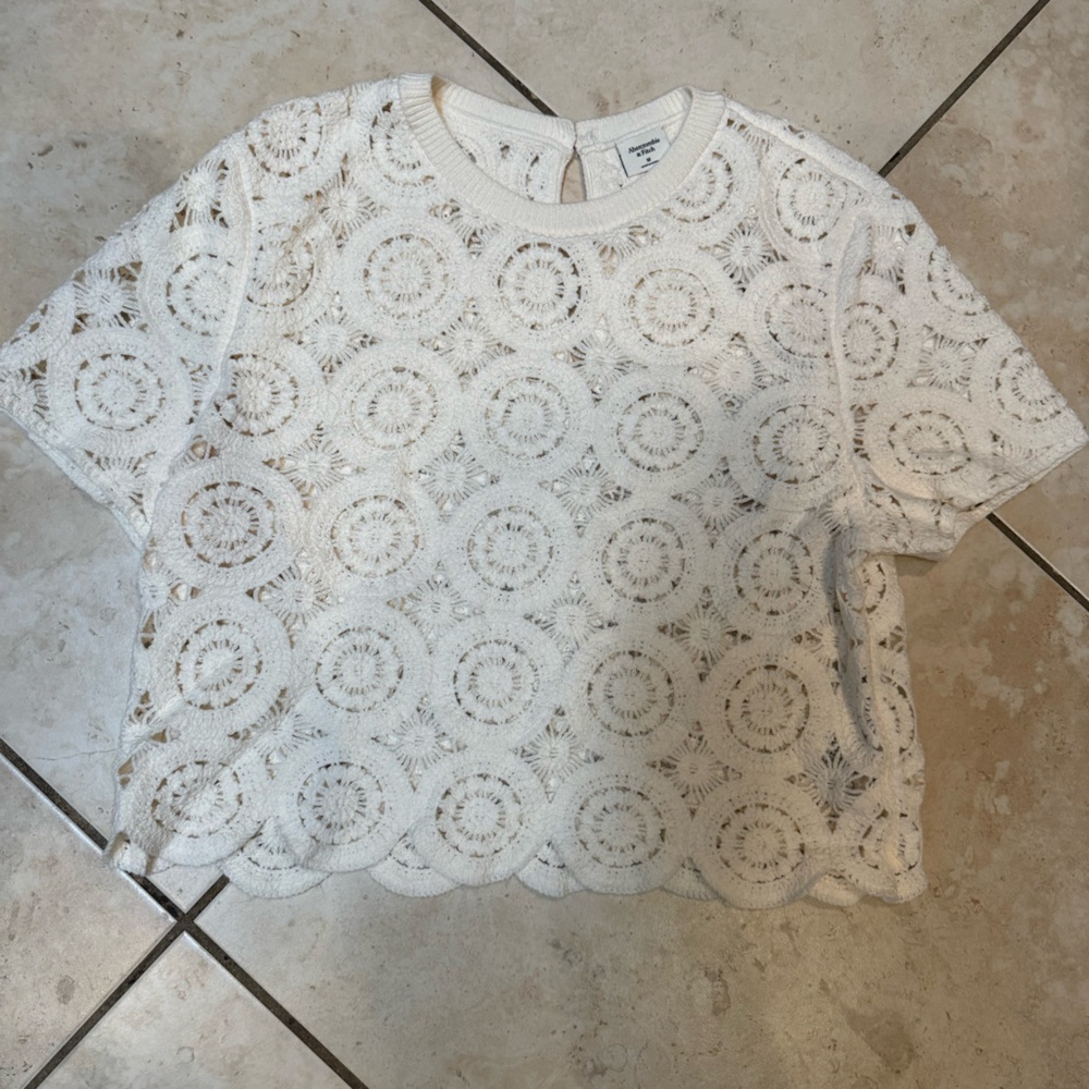 Abercrombie & Fitch White Lace Top